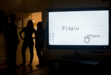 Professores falam sobre os perigos do control C control V 
